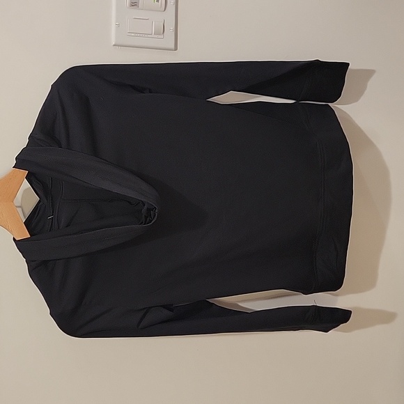 Runway Hoodie - Picture 3 of 4